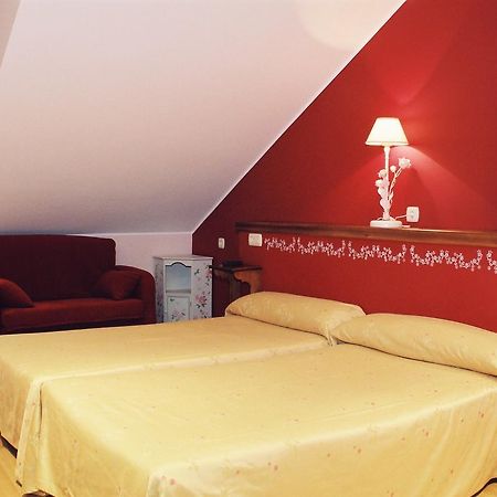 Hotel Conventin Villaviciosa  Ngoại thất bức ảnh