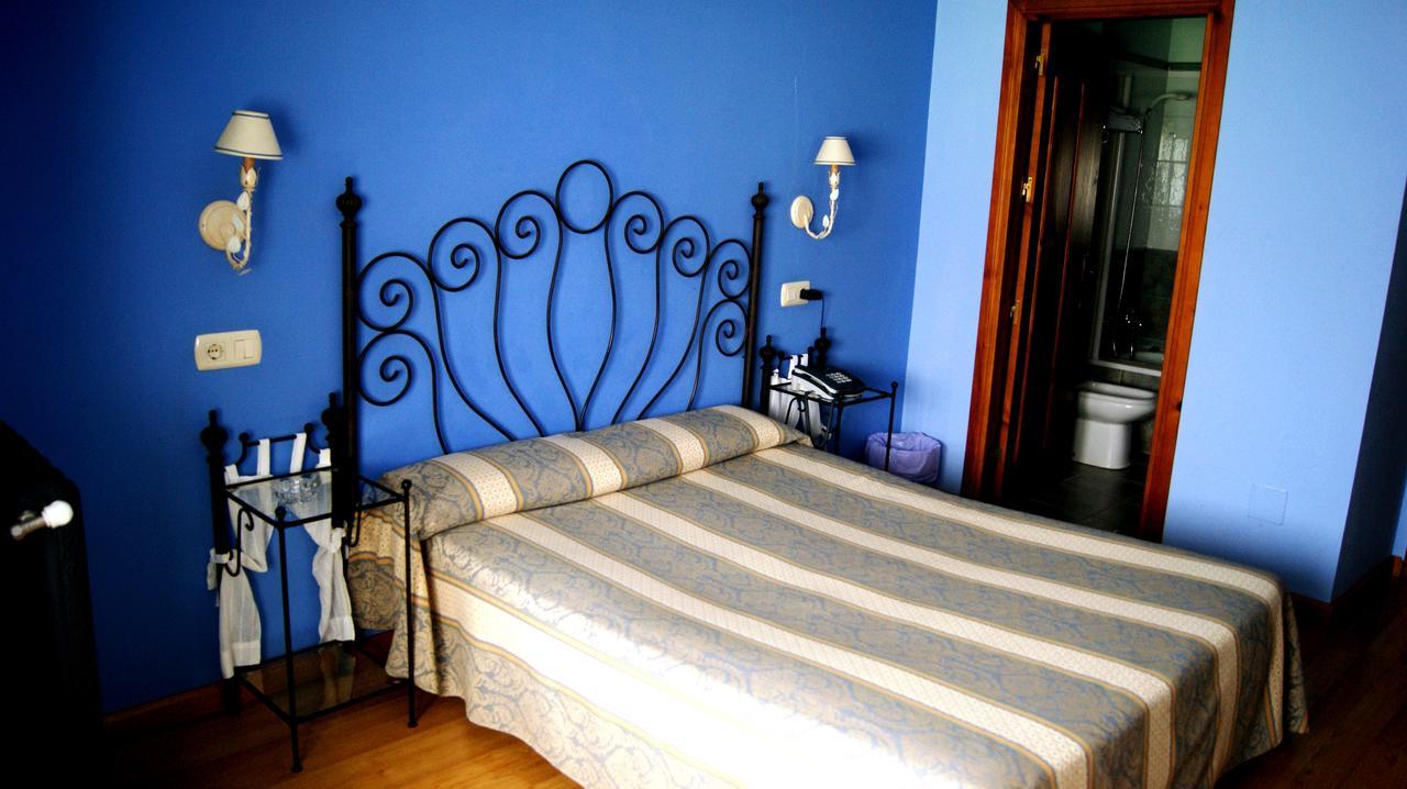 Hotel Conventin Villaviciosa  Ngoại thất bức ảnh